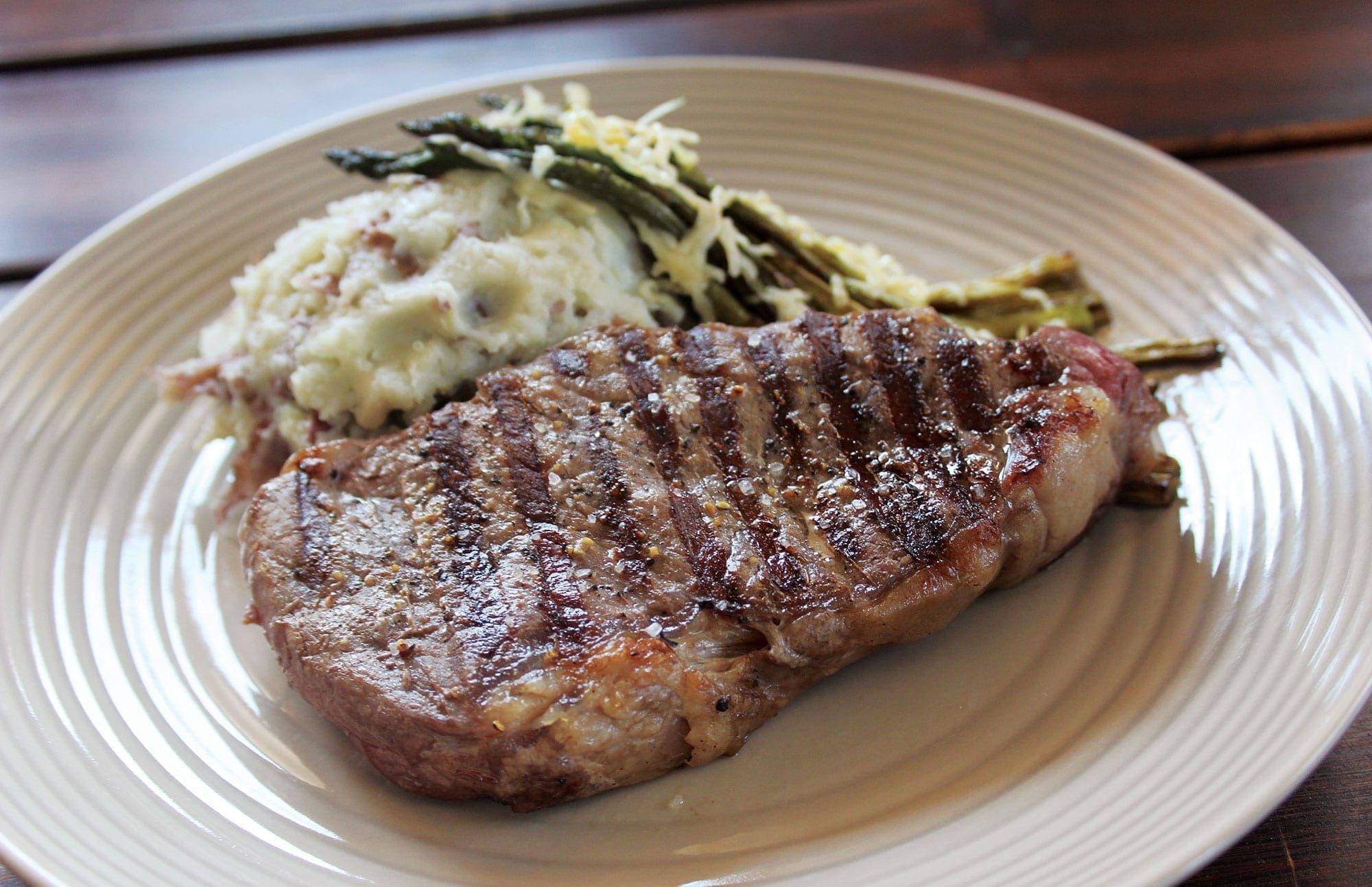 10oz Premium Angus Ribeye 10oz-premium-angus-ribeye